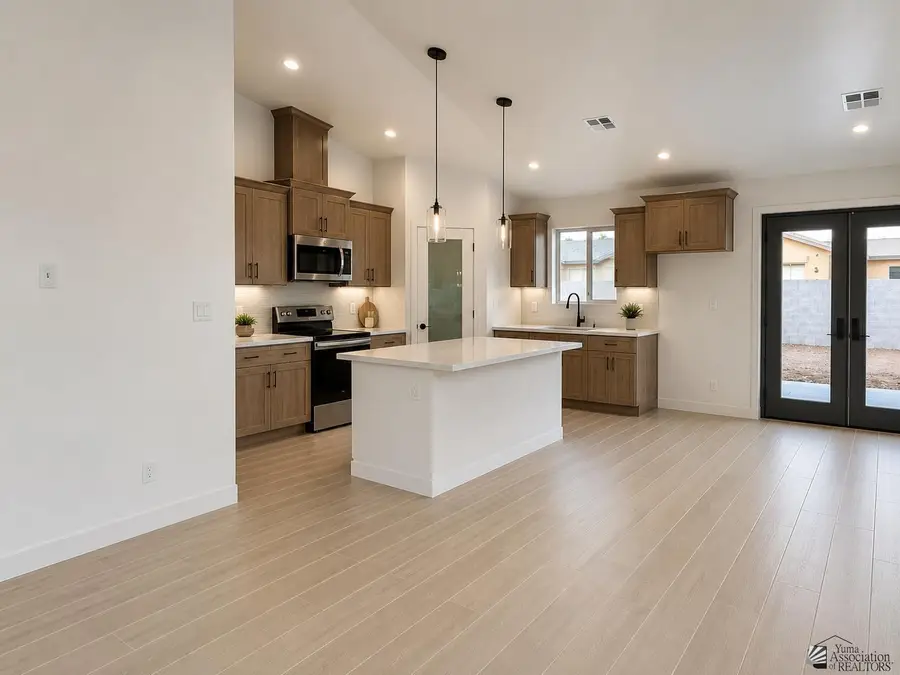 10763 E 45 PL, Yuma, AZ 85367 - #2