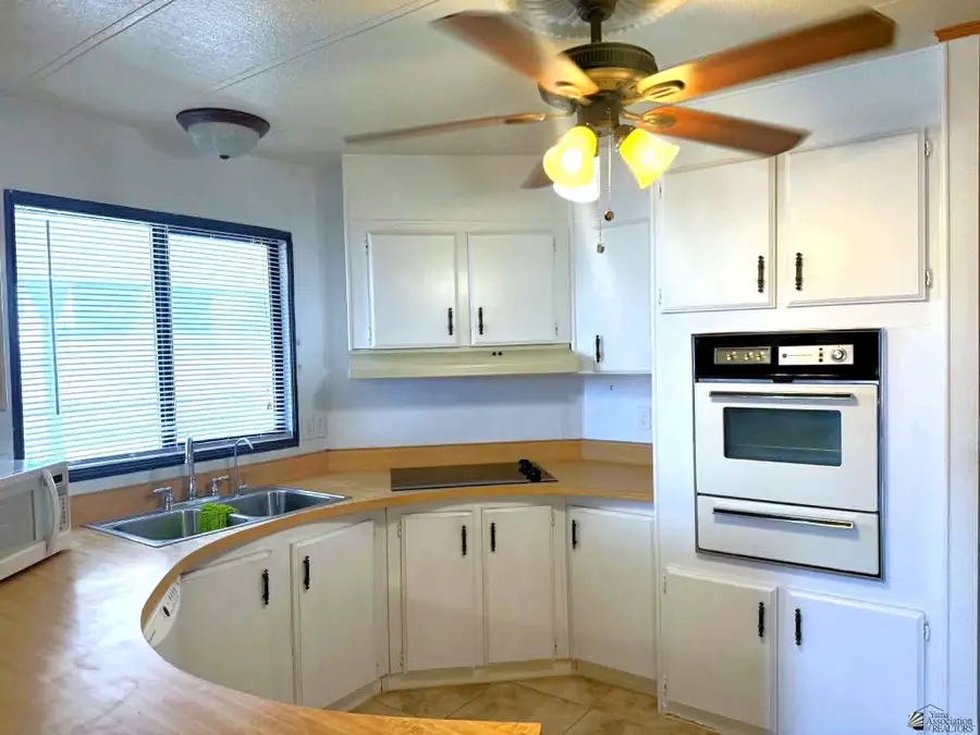 11452 E 34 ST, Yuma, AZ 85367 - #2