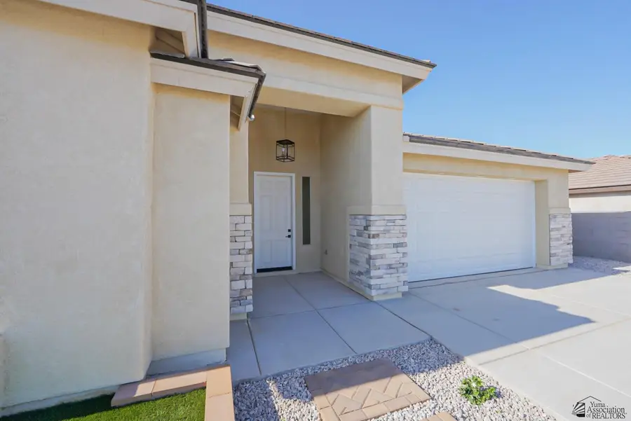 10534 E 45 ST, Yuma, AZ 85367 - #3