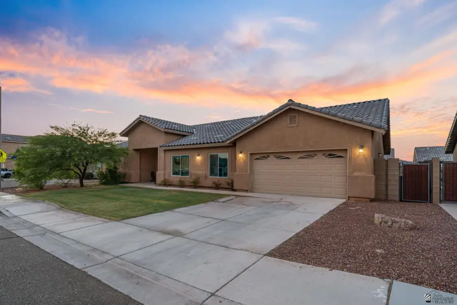 5904 E 45 PL, Yuma, AZ 85365 - #2