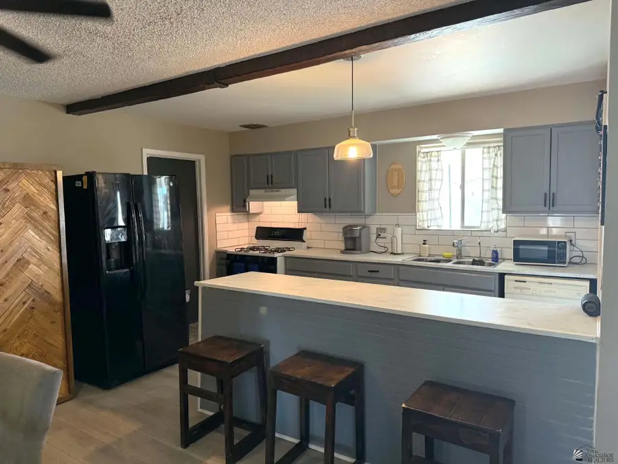 631 E HACIENDA DR, Yuma, AZ 85365 - #3