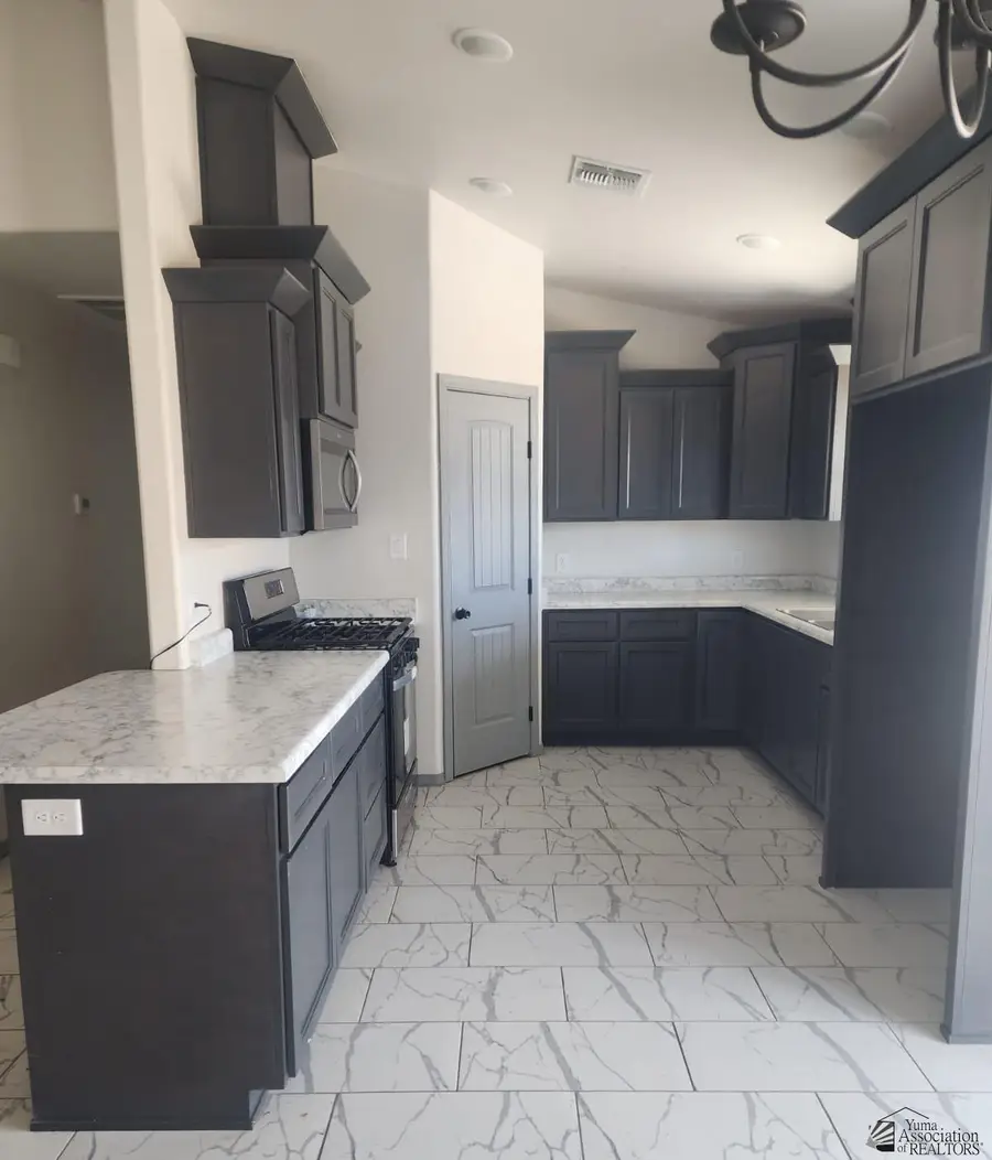 4180 E SAN GABRIEL ST, San Luis, AZ 85336 - #3
