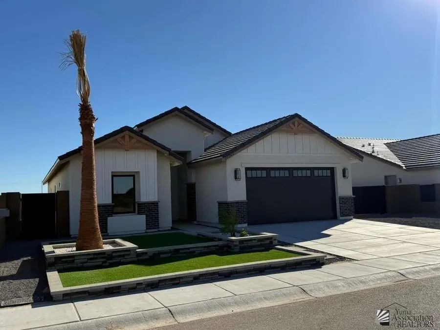 10725 E 46 PL, Yuma, AZ 85367 - #2