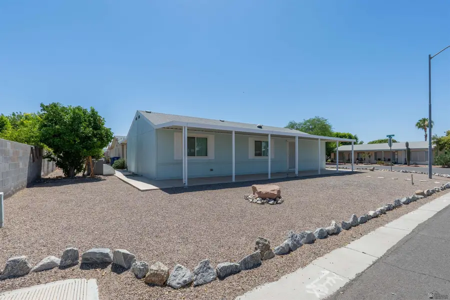980 W 36 LN, Yuma, AZ 85365 - #2