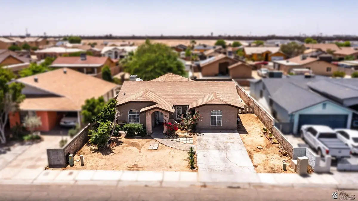 1185 S B ST, San Luis, AZ 85336 - #1