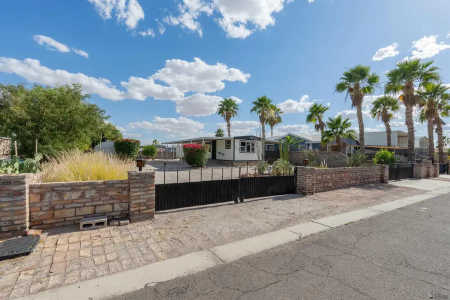 13573 E 46 DR, Yuma, AZ 85367 - #2