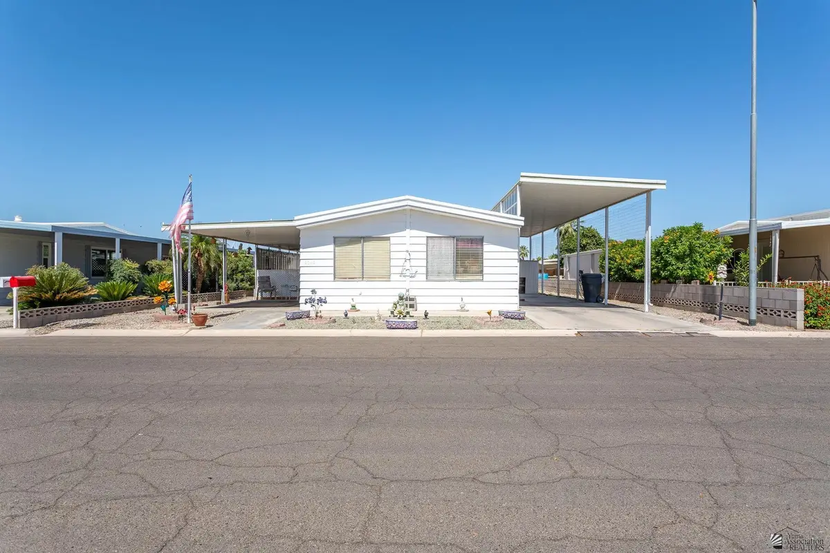 2042 S COYOTE AVE, Yuma, AZ 58364 - #1