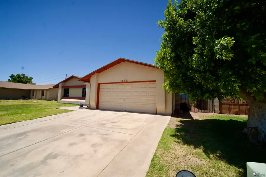1432 S HOWARD, Yuma, AZ 85364 - #3