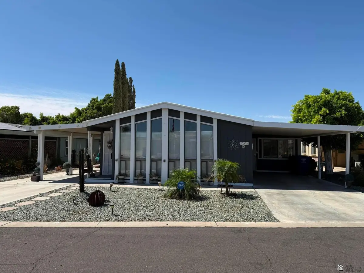 945 W DESERT VIEW LN, Yuma, AZ 85365 - #1