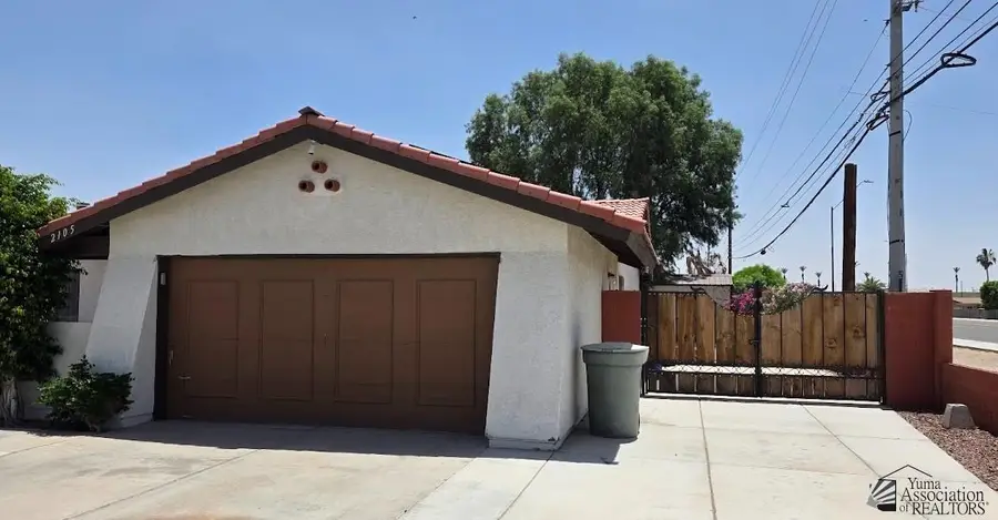 2105 E SAN MARCOS DR, Yuma, AZ 85365 - #3
