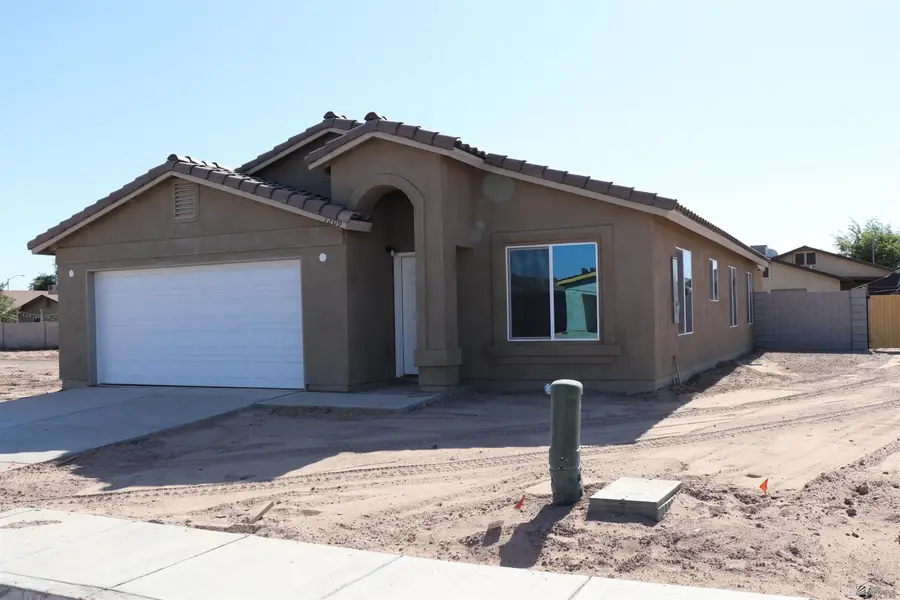 1208 S SAN JOAQUIN, Somerton, AZ 85350 - #3