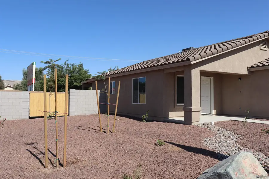 1440 S MENDOTA AVE, Somerton, AZ 85350 - #3