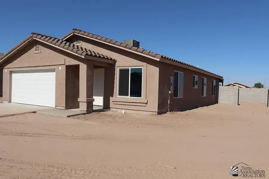 1351 S HURON AVE, Somerton, AZ 85350 - #2