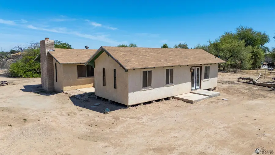 16573 S AVE B, Somerton, AZ 85350 - #2