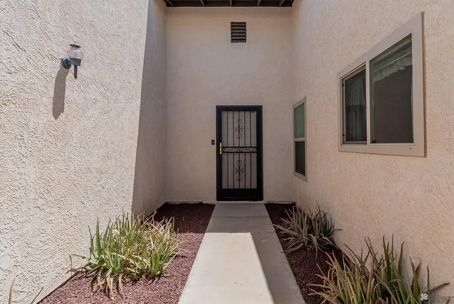 1427 W 13 ST, Yuma, AZ 85364 - #3