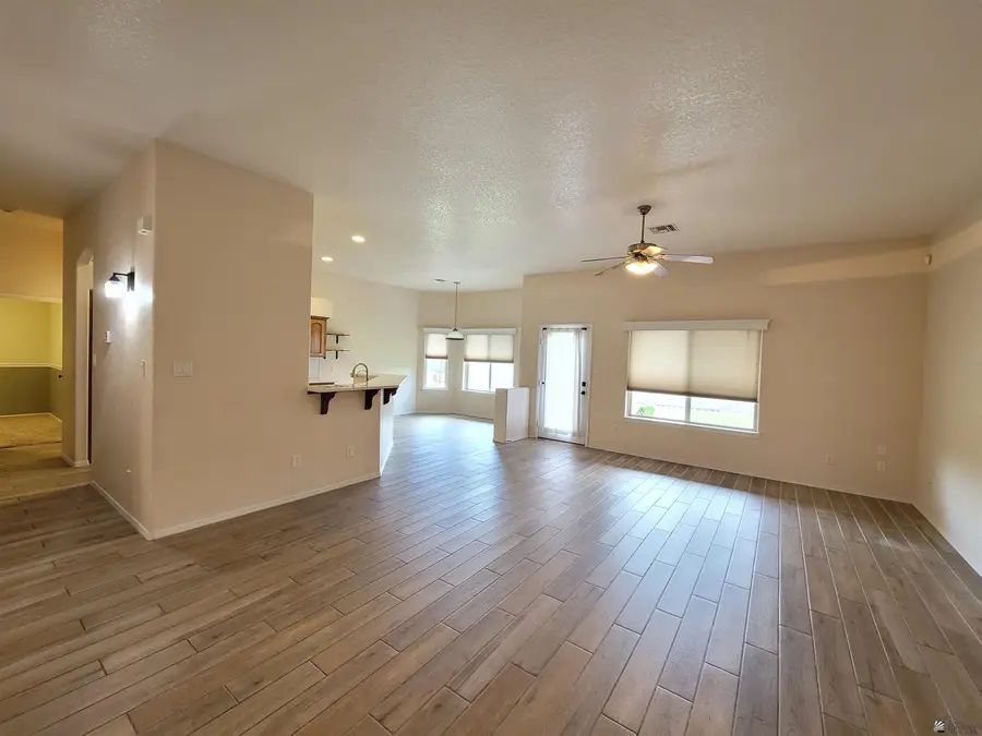 10618 E 37 PL, Yuma, AZ 85365 - #2