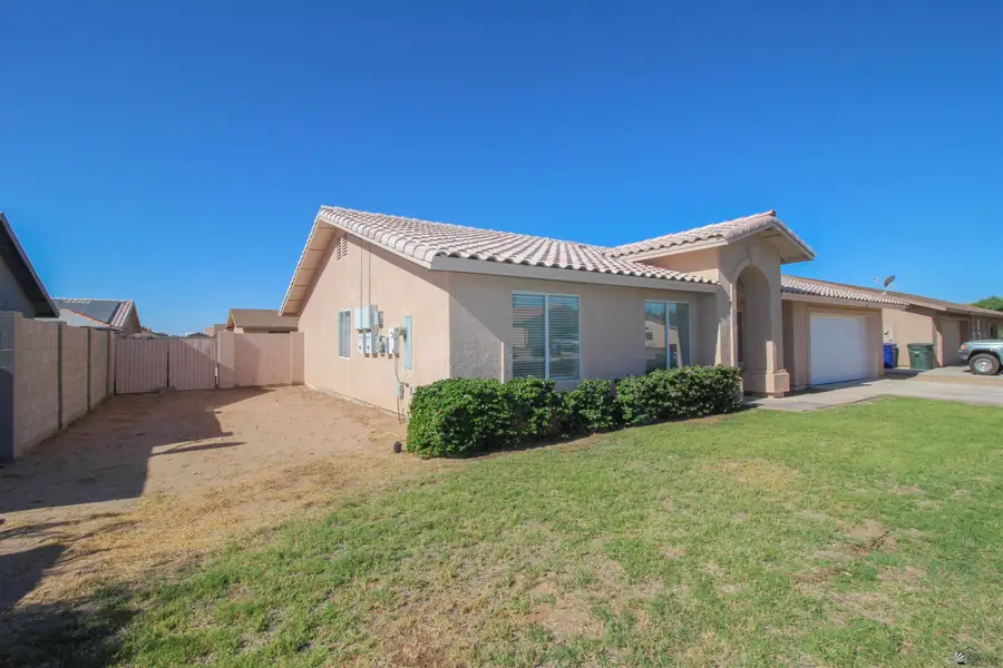 6103 E 43 ST, Yuma, AZ 85365 - #3