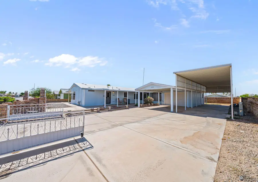 11374 E 39 LN, Yuma, AZ 85367 - #2