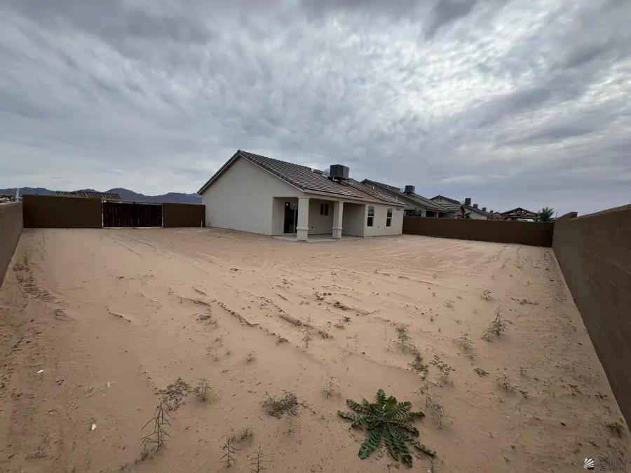 12312 S PHOENIX DR, Yuma, AZ 85367 - #2