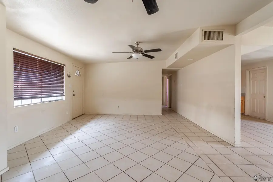 254 W 21 ST, Yuma, AZ 85364 - #3