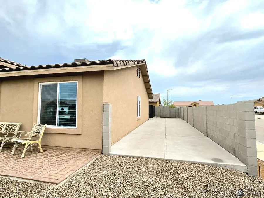 7837 E 43 PL, Yuma, AZ 85365 - #3