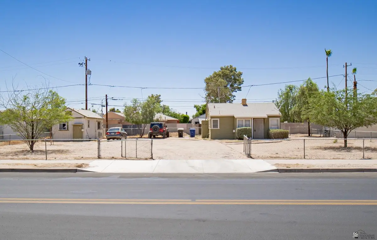 1504 S 5 AVE, Yuma, AZ 85364 - #1