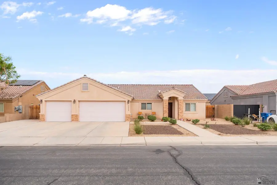 5950 E 39 ST, Yuma, AZ 85365 - #2