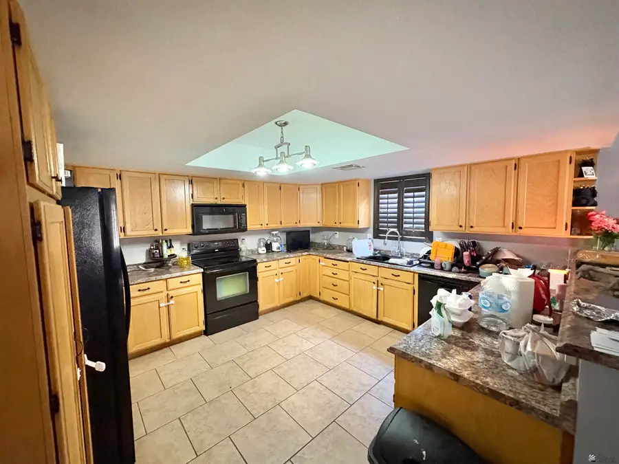 1230 S 19 AVE, Yuma, AZ 85364 - #3