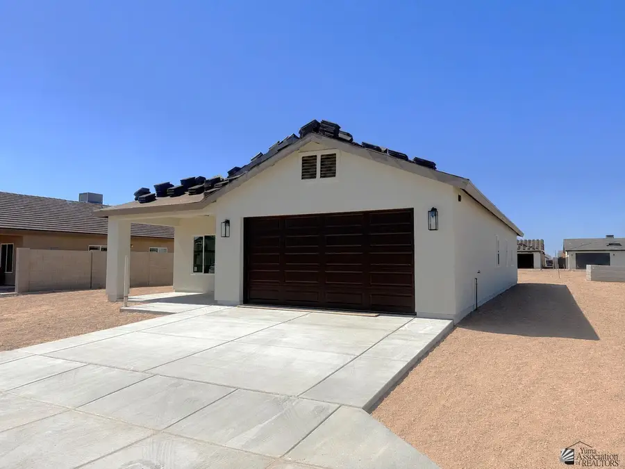 10858 E 46 LN, Yuma, AZ 85367 - #2