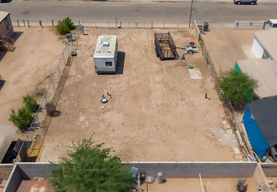 335 E JUAREZ ST, San Luis, AZ 85349 - #3