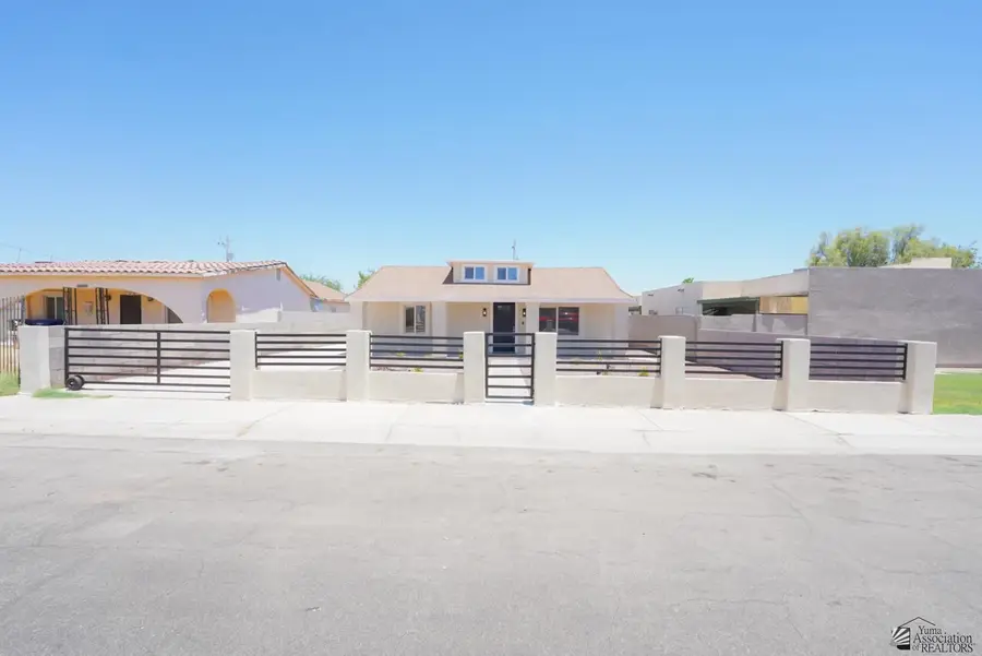 1841 S MADISON AVE, Yuma, AZ 85364 - #2