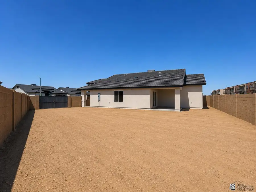 7998 E 34 PL, Yuma, AZ 85365 - #2