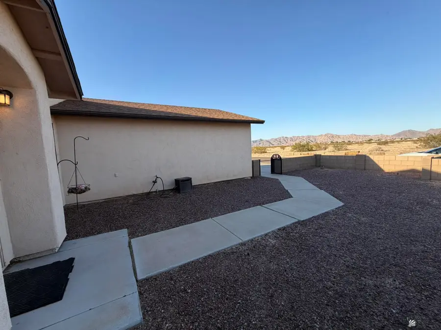 10372 S AVE 10 1/2 E, Yuma, AZ 85365 - #3