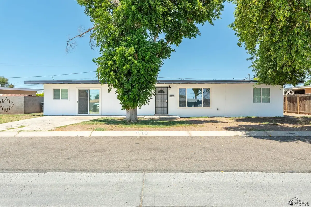 1910 W 18 ST, Yuma, AZ 85364 - #1
