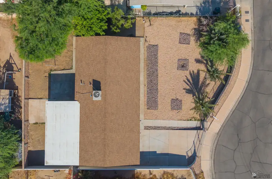 817 W ROSE CT, Somerton, AZ 85350 - #2