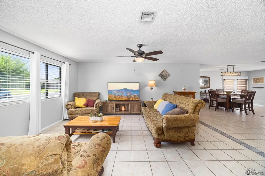 1444 S PAGEANT AVE, Yuma, AZ 85364 - #2