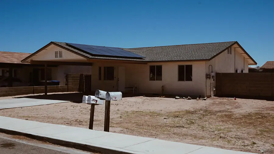 8927 E 39 ST, Yuma, AZ 85365 - #3