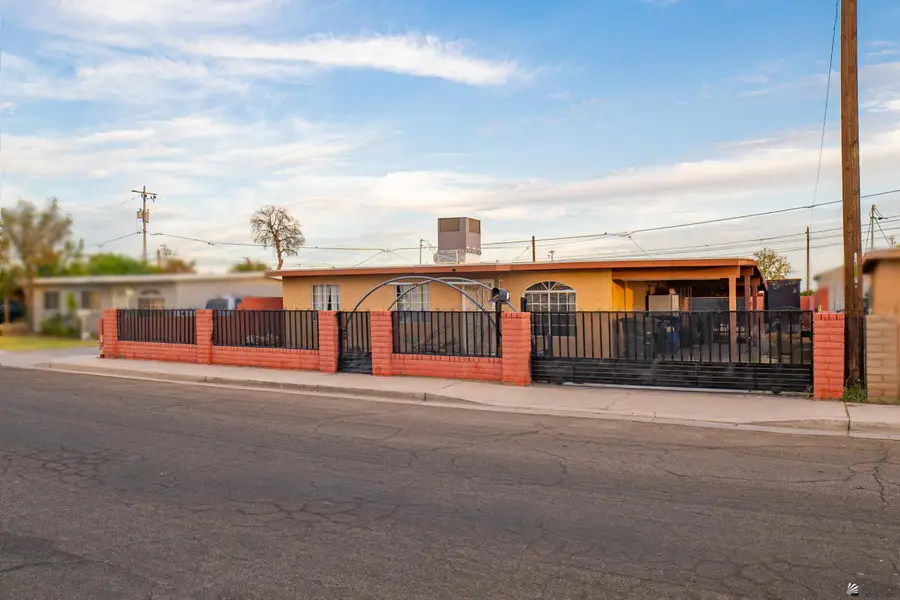 163 W LOWELL DR, Yuma, AZ 85364 - #3