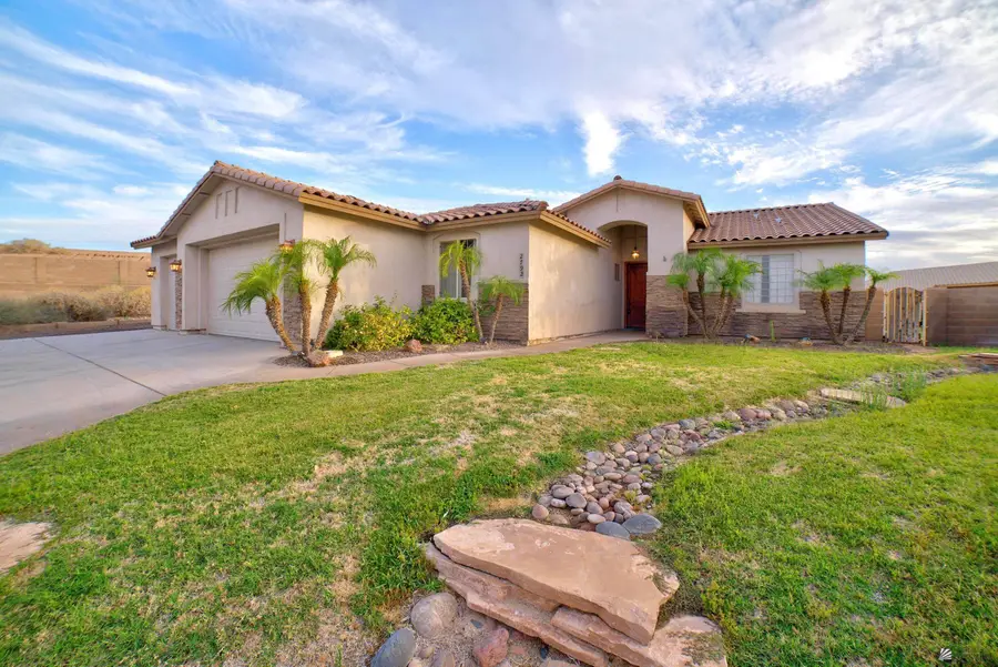 2792 S AURORA AVE, Yuma, AZ 85365 - #2