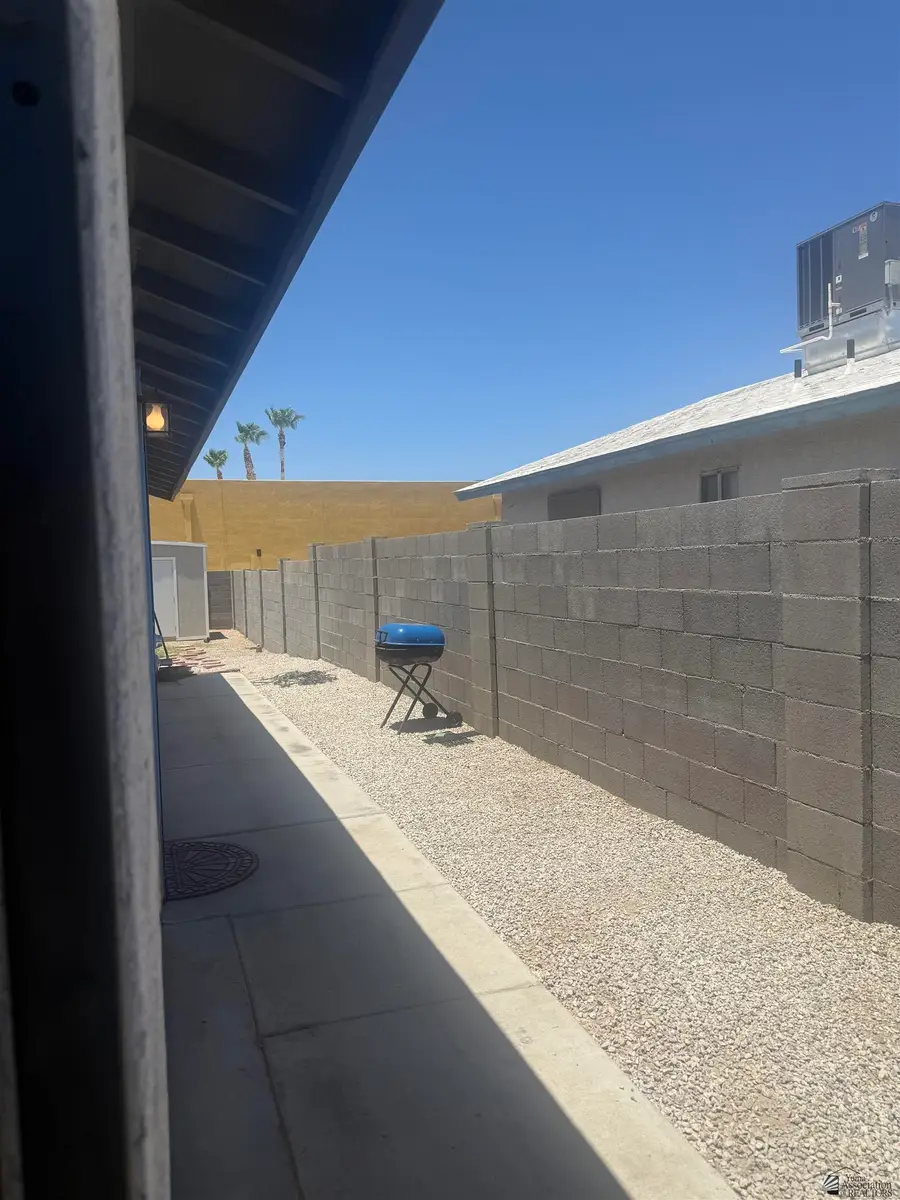 11520 S PHOENIX DR, Yuma, AZ 85367 - #3