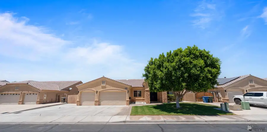 5914 E 39 PL, Yuma, AZ 85365 - #2