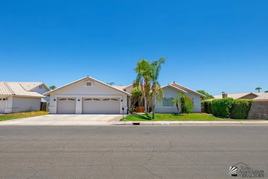 1289 S 30 AVE, Yuma, AZ 85364 - #1