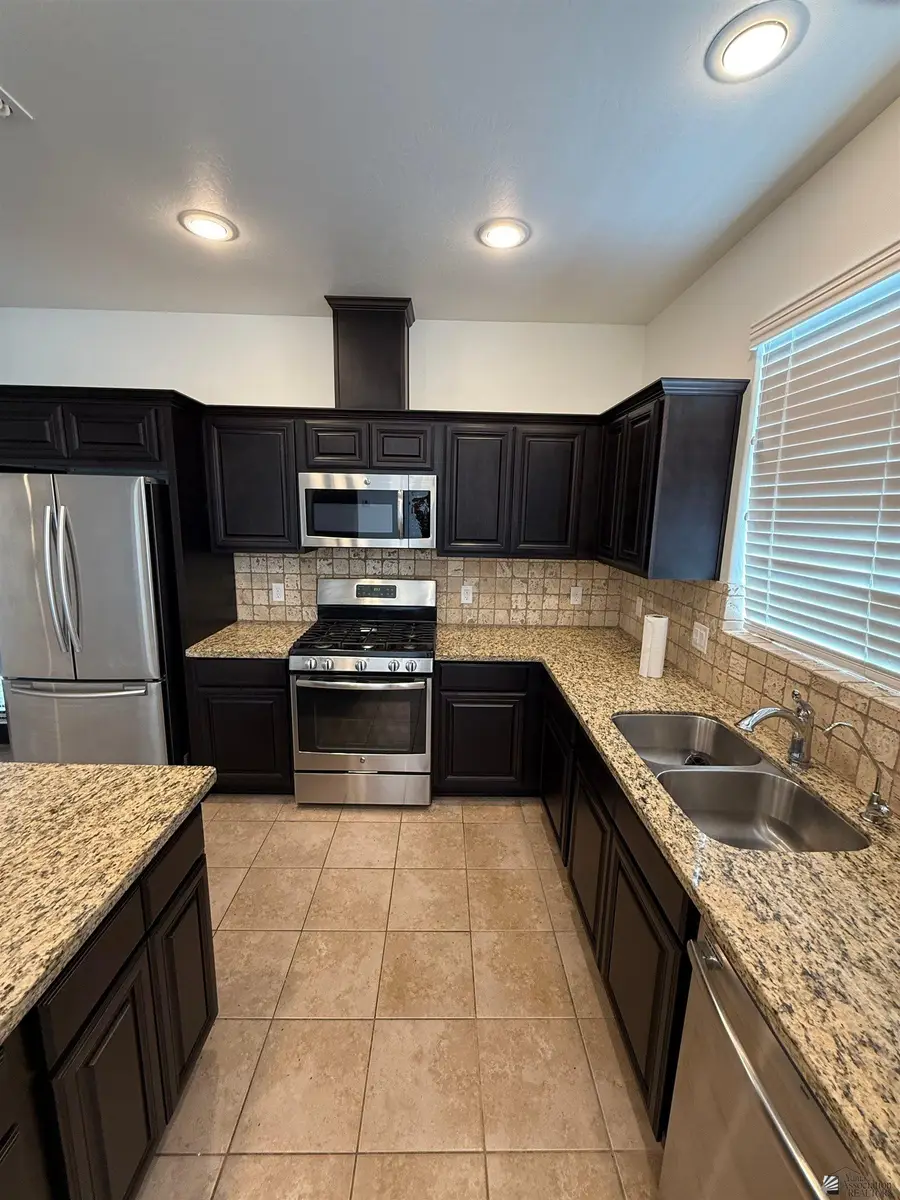 3836 W 36 ST, Yuma, AZ 85365 - #3
