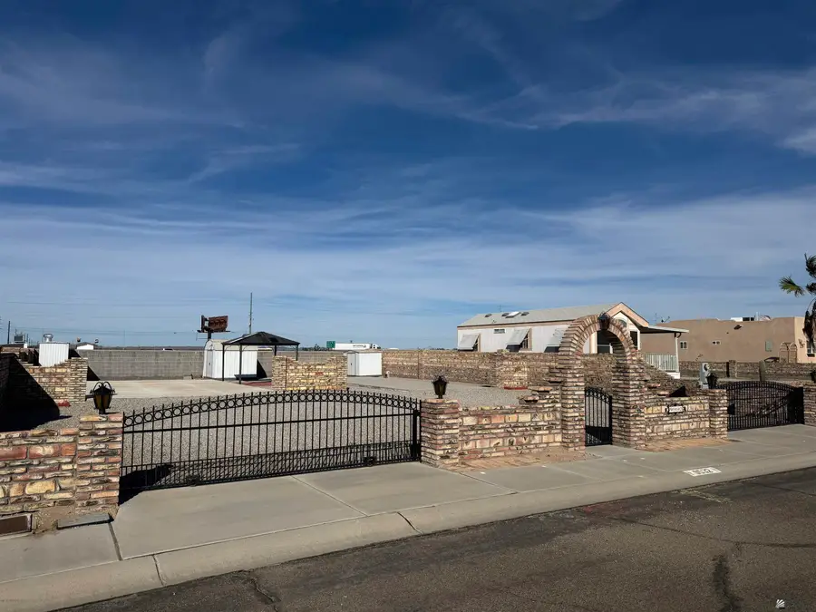9532 E 33 ST, Yuma, AZ 85365 - #2
