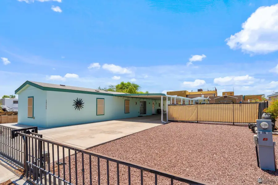 10154 S SUMMER AVE, Yuma, AZ 85365 - #2