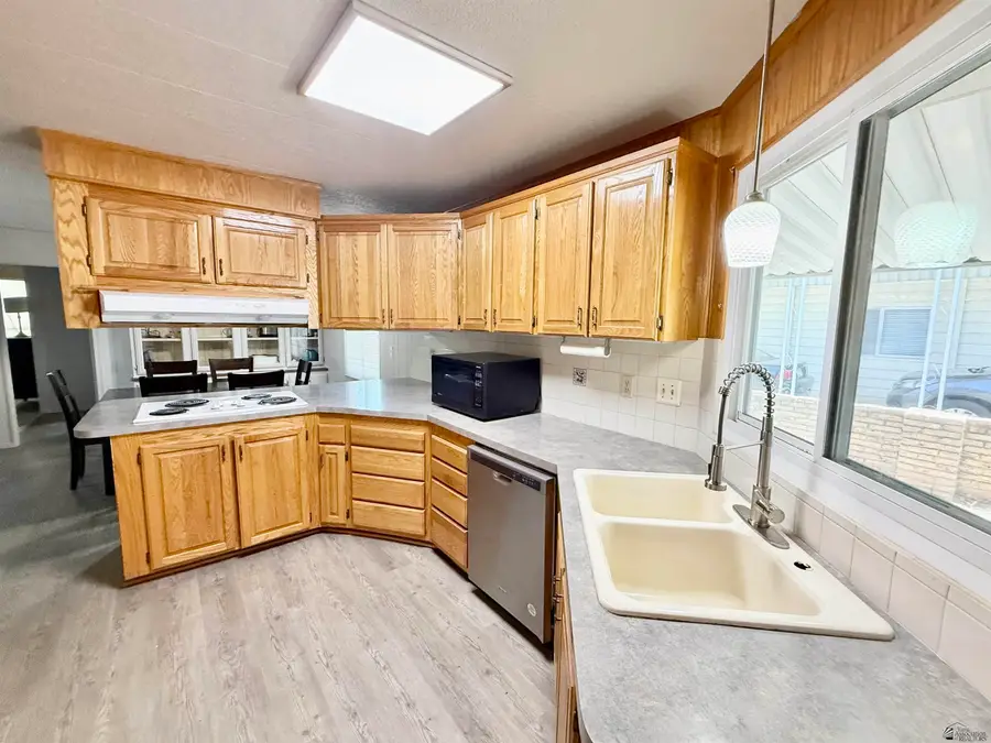 233 W EL CAMINO DR, Yuma, AZ 85365 - #3