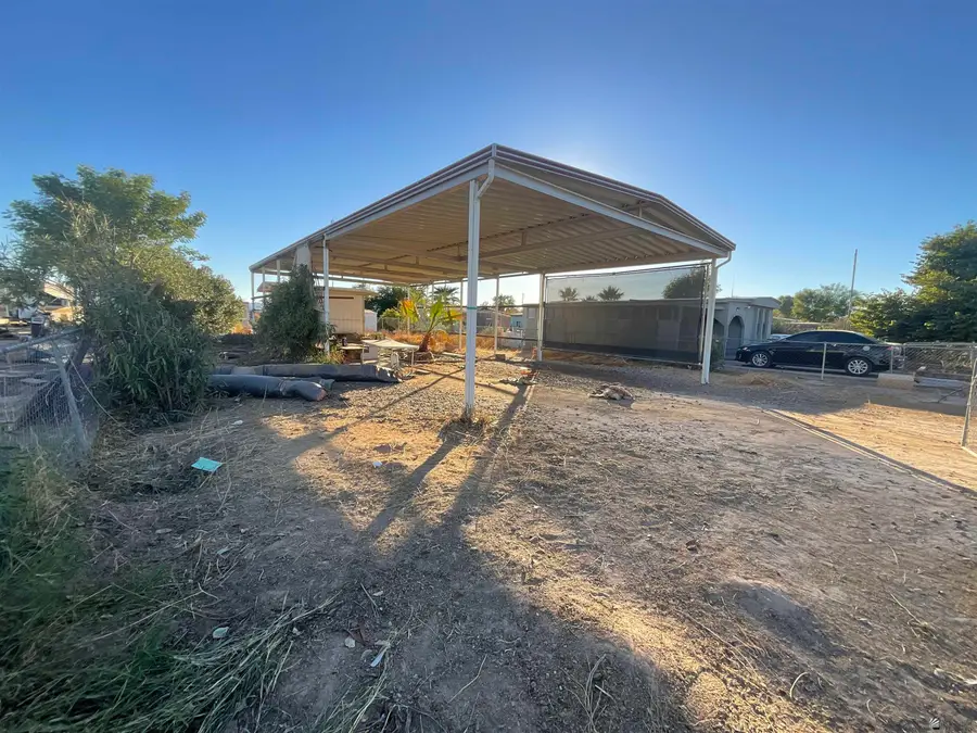 28717 S PACIFIC AVE, Wellton, AZ 85356 - #2