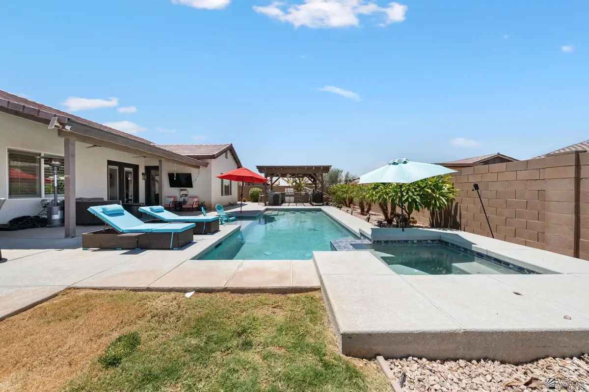 3328 W 39 PL, Yuma, AZ 85365 - #1