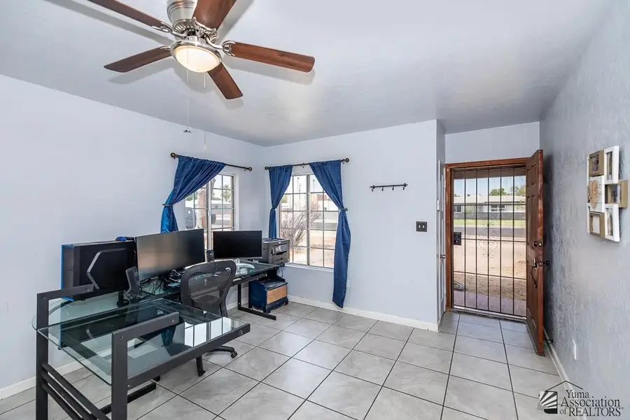 1551 S 7 AVE, Yuma, AZ 85364 - #2