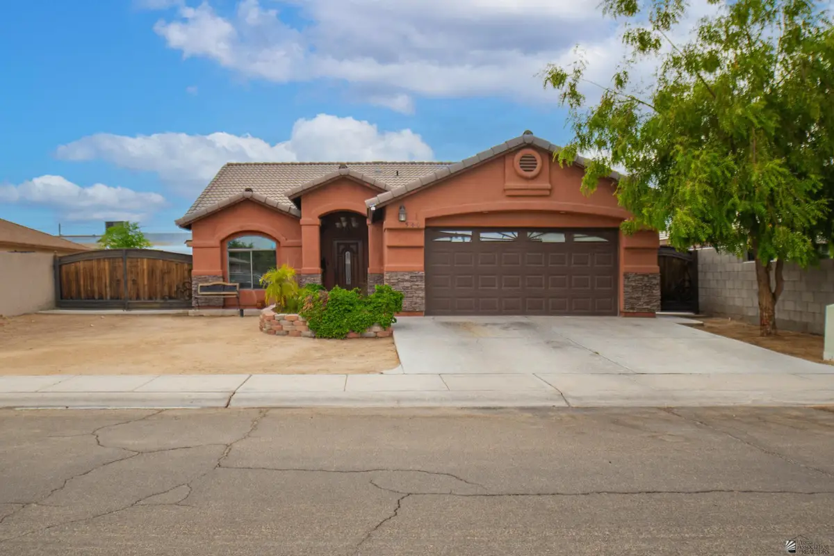 540 N GONZALEZ DR, San Luis, AZ 85336 - #1